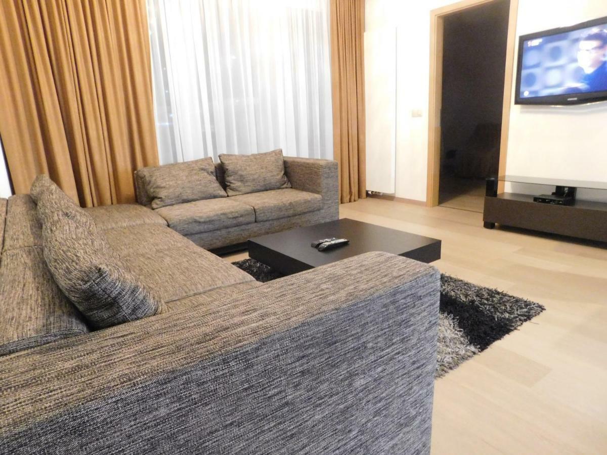 Panorama City - Spacious Apartment Near Eurovea Bratislava Ngoại thất bức ảnh